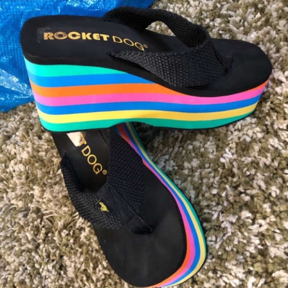 Rocket Dog Rainbow Platform Flip Flops
